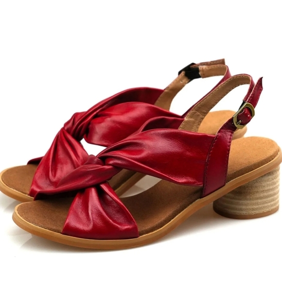 Shoes - Handmade Leather Heeled Vintage Style Sandals